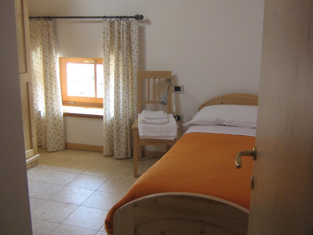 Taxus Hostel Pieve Tesino Cameră foto